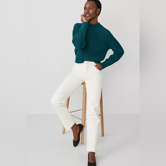 Ann Taylor Women's Black Straight Leg Jeans - Picture 5 of 5